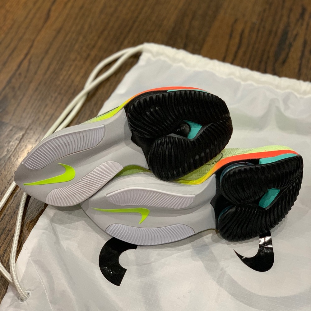 New Nike Air Zoom Alphafly Next% Barely Volt/Black-Hyper Orange Women’s US 5.5 - Picture 7 of 14